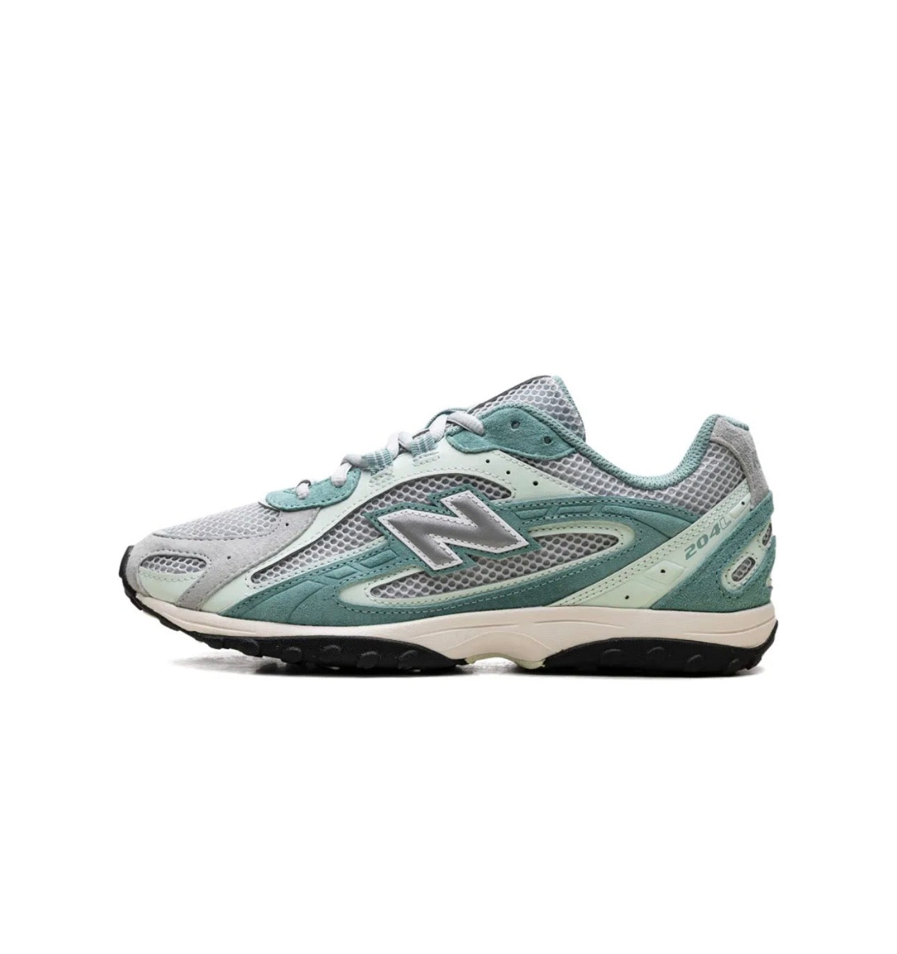 New Balance 204L