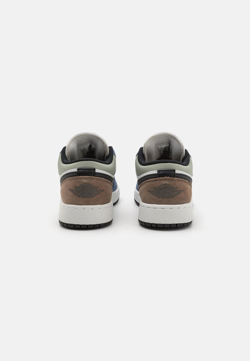 Nike Air Jordan 1 Low Diffused