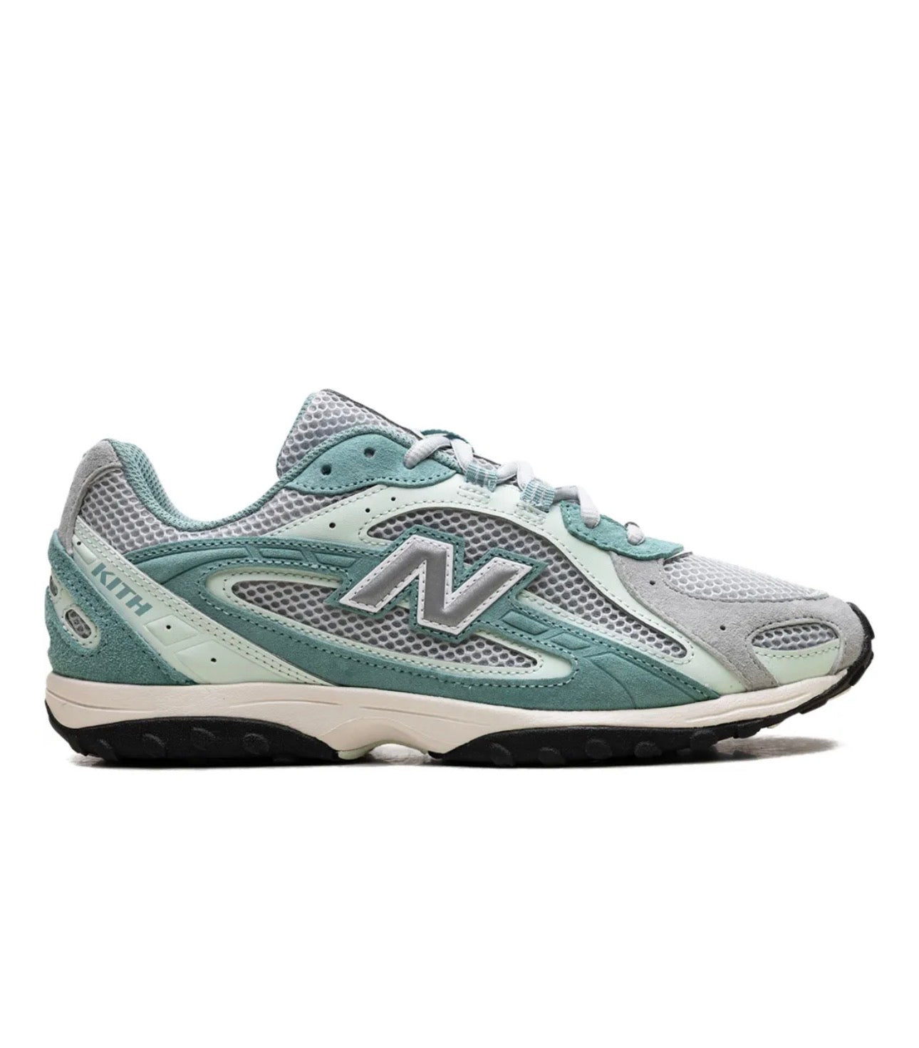 New Balance 204L