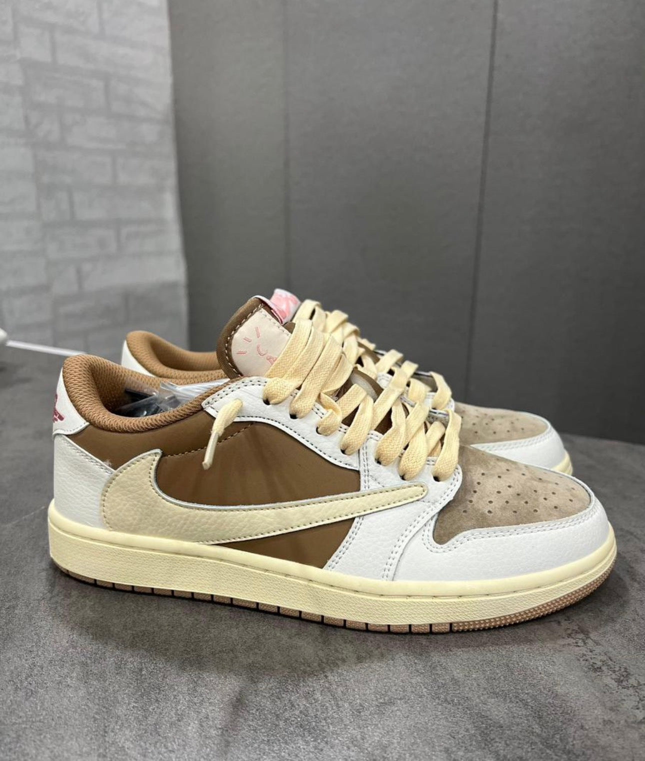 Nike Air Jordan 1 Low OG SP Travis Scott