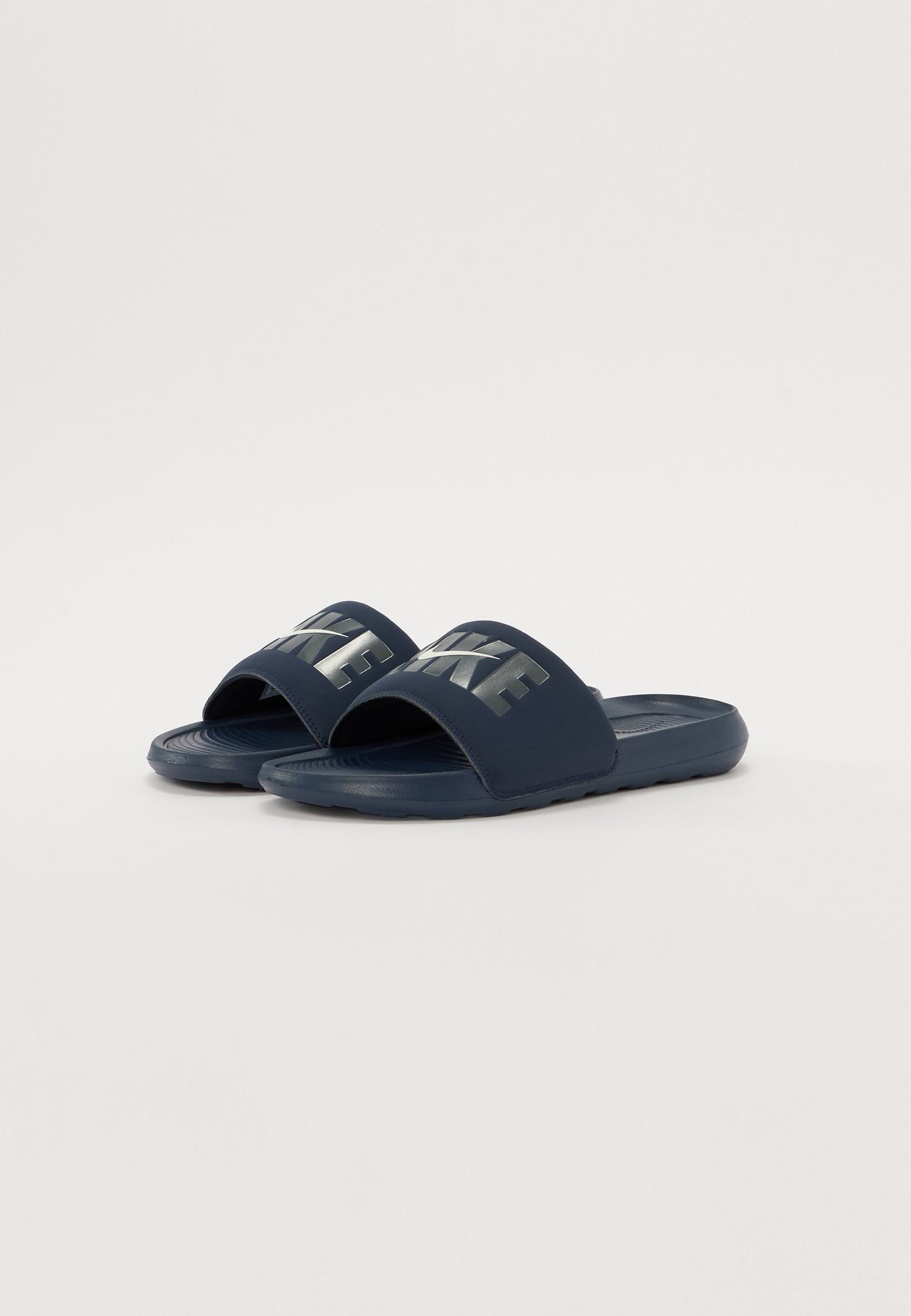 Nike Victoria One Slide
