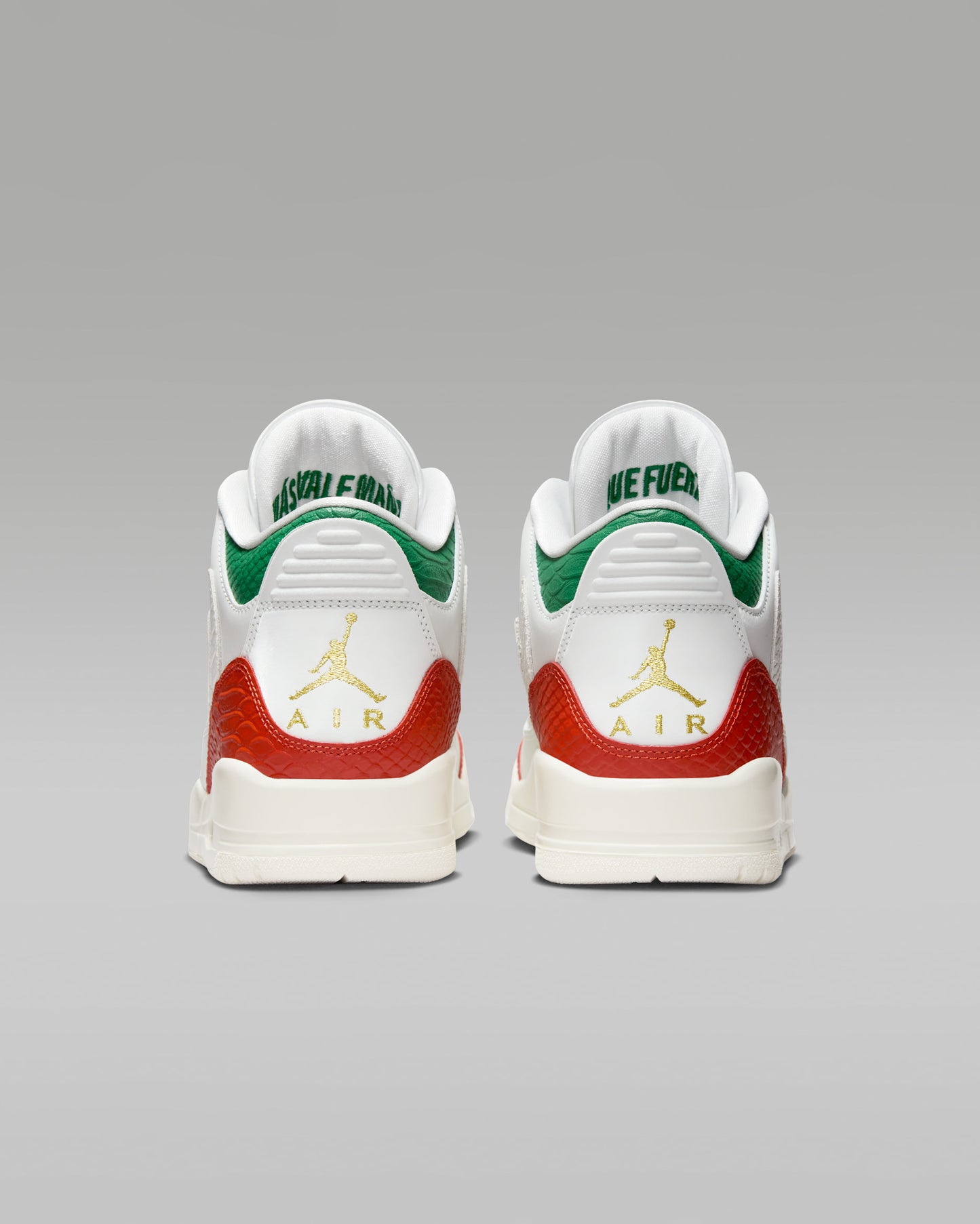 Jordan 3 Retro " El Vuelo "