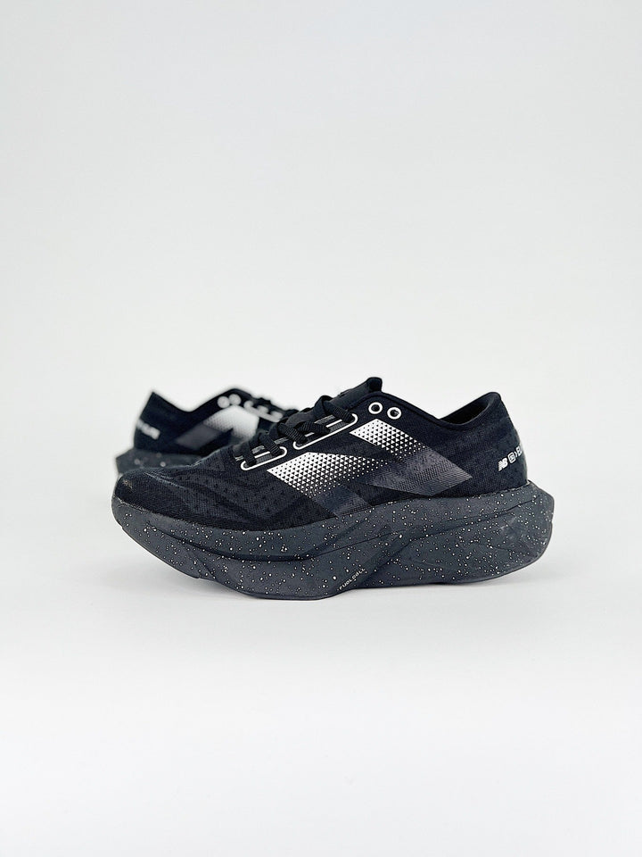 New Balance FuelCell Rebel v4