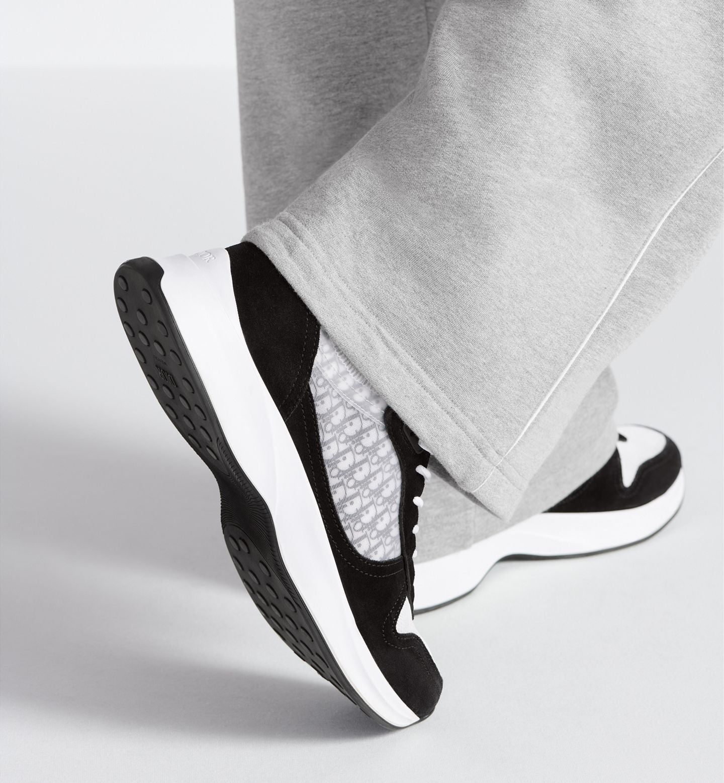 Dior B25 Runner