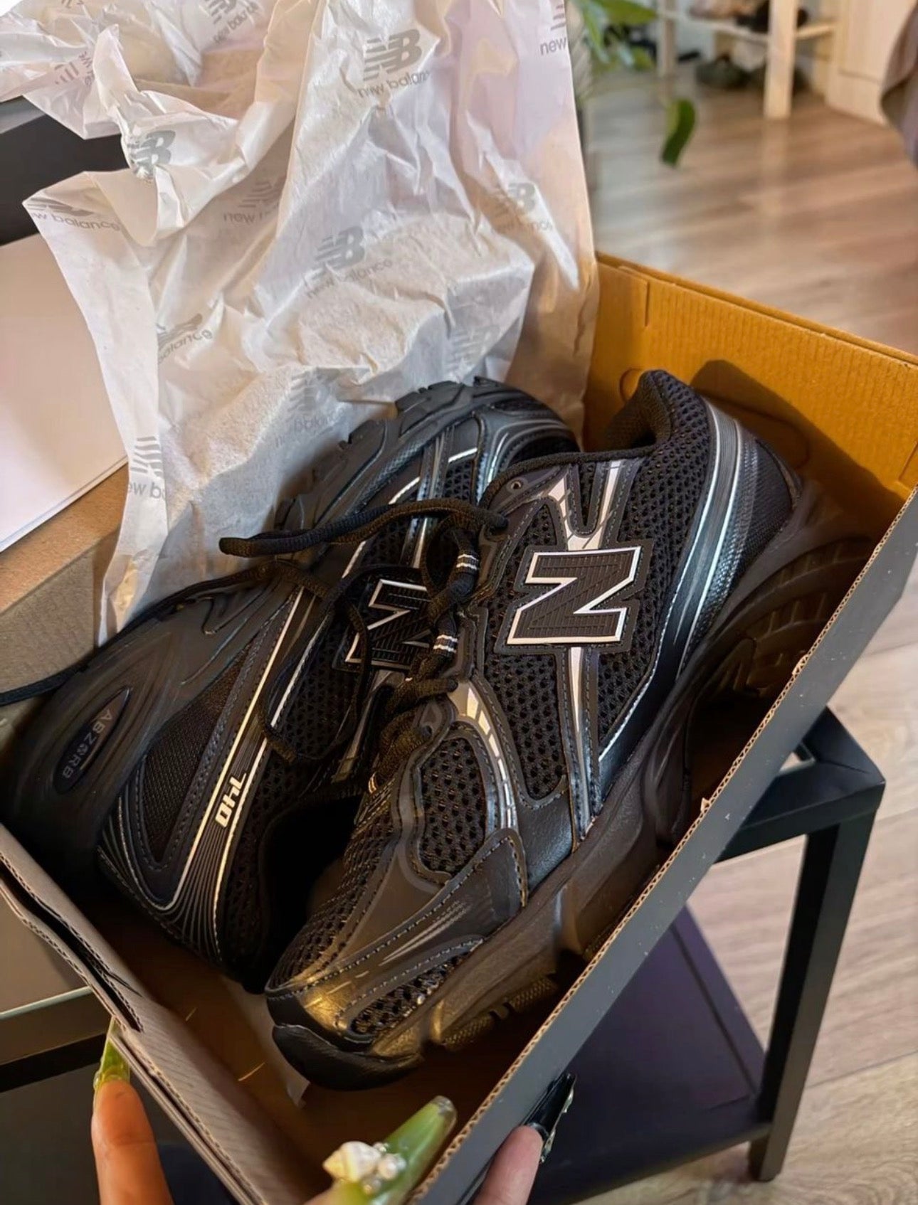 New Balance 740