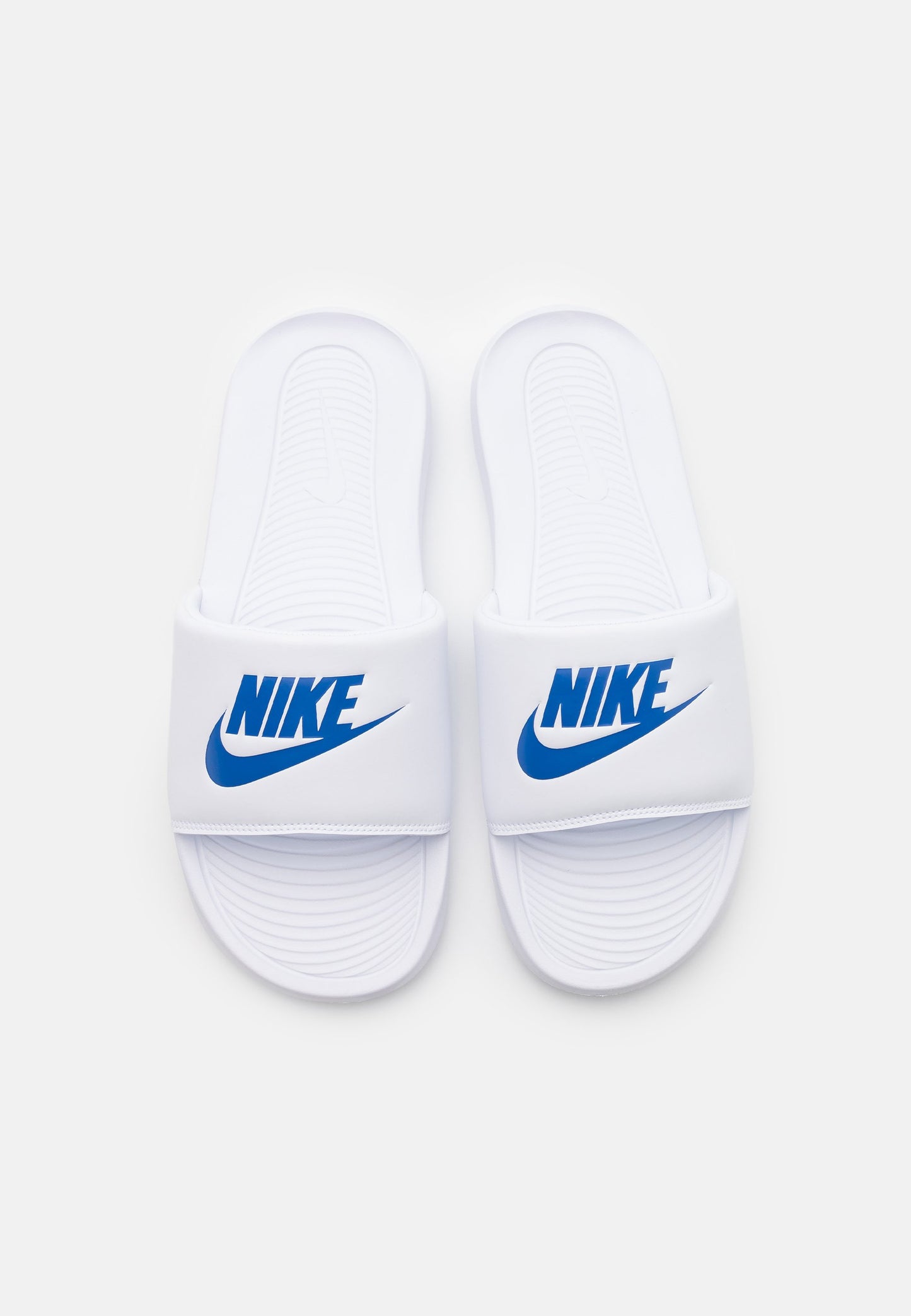 Nike Victoria On Slide