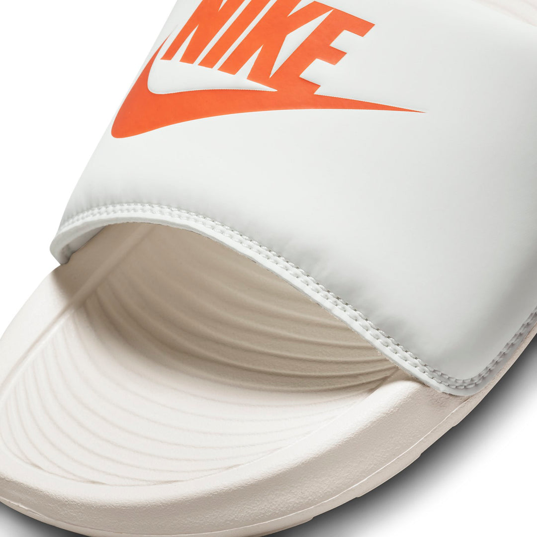 Nike Victoria On Slide
