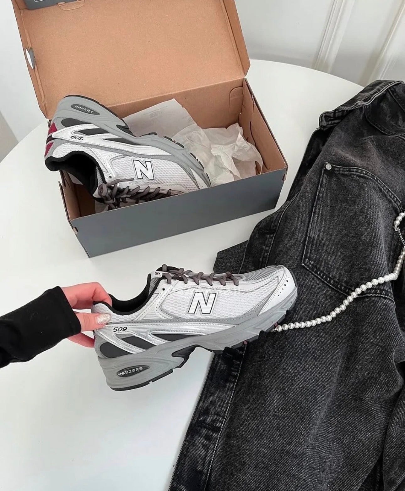 New Balance 509