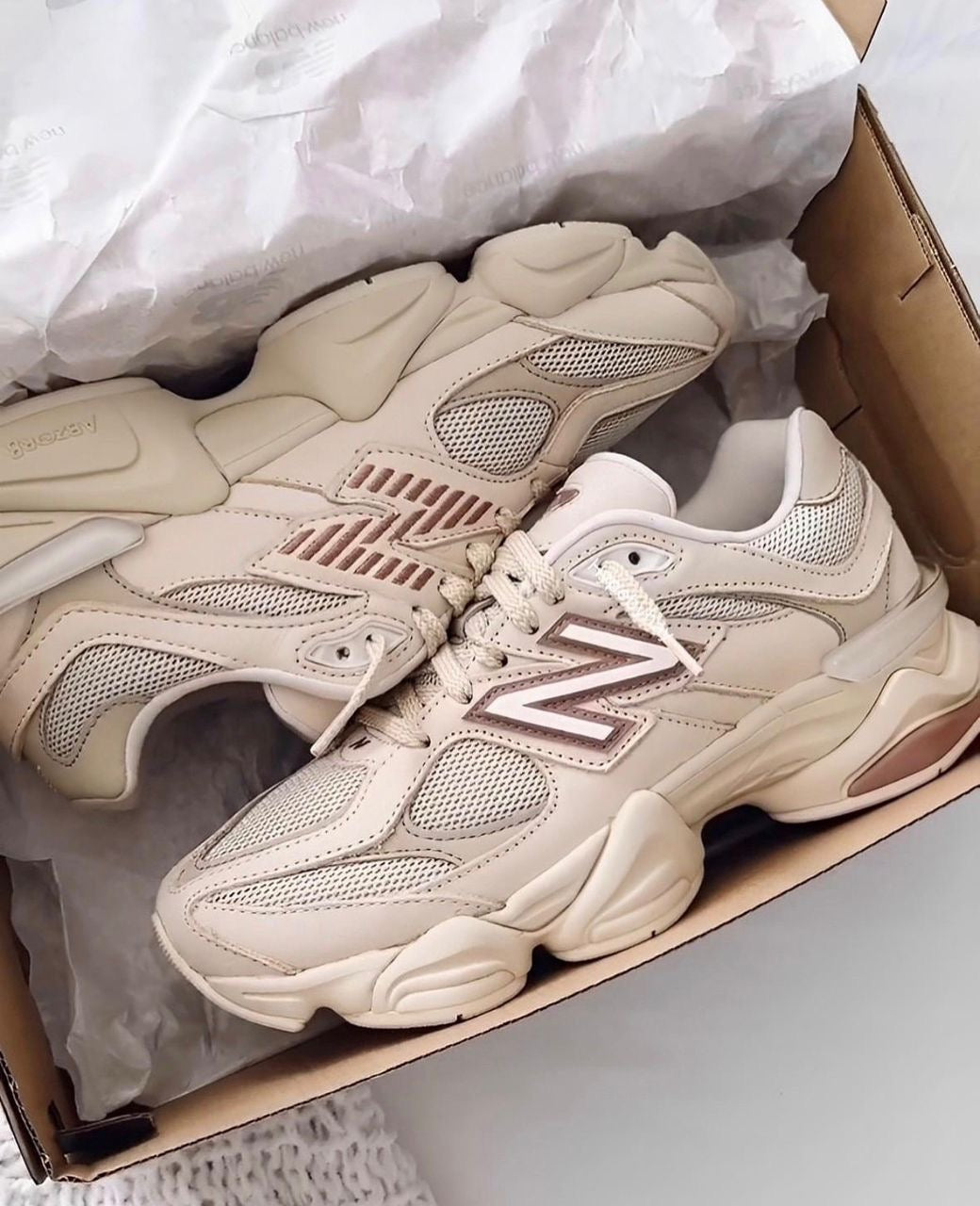 New Balance 9060