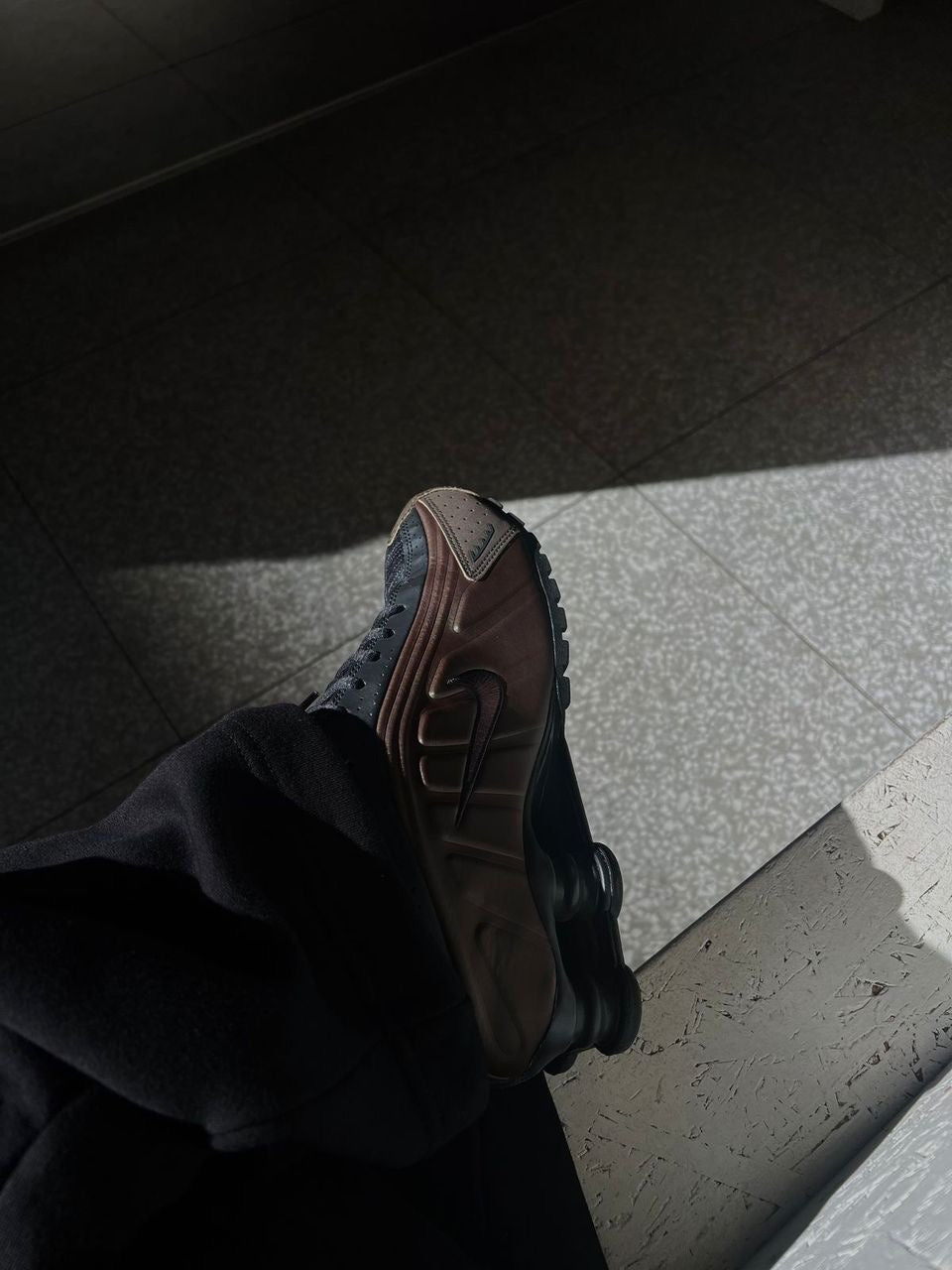 Nike Shox R4
