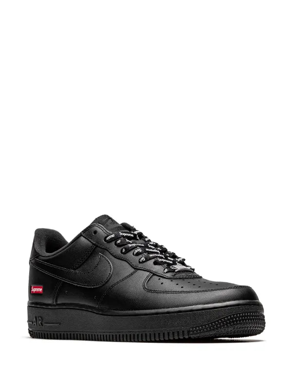 Nike Air Force 1 Suprême