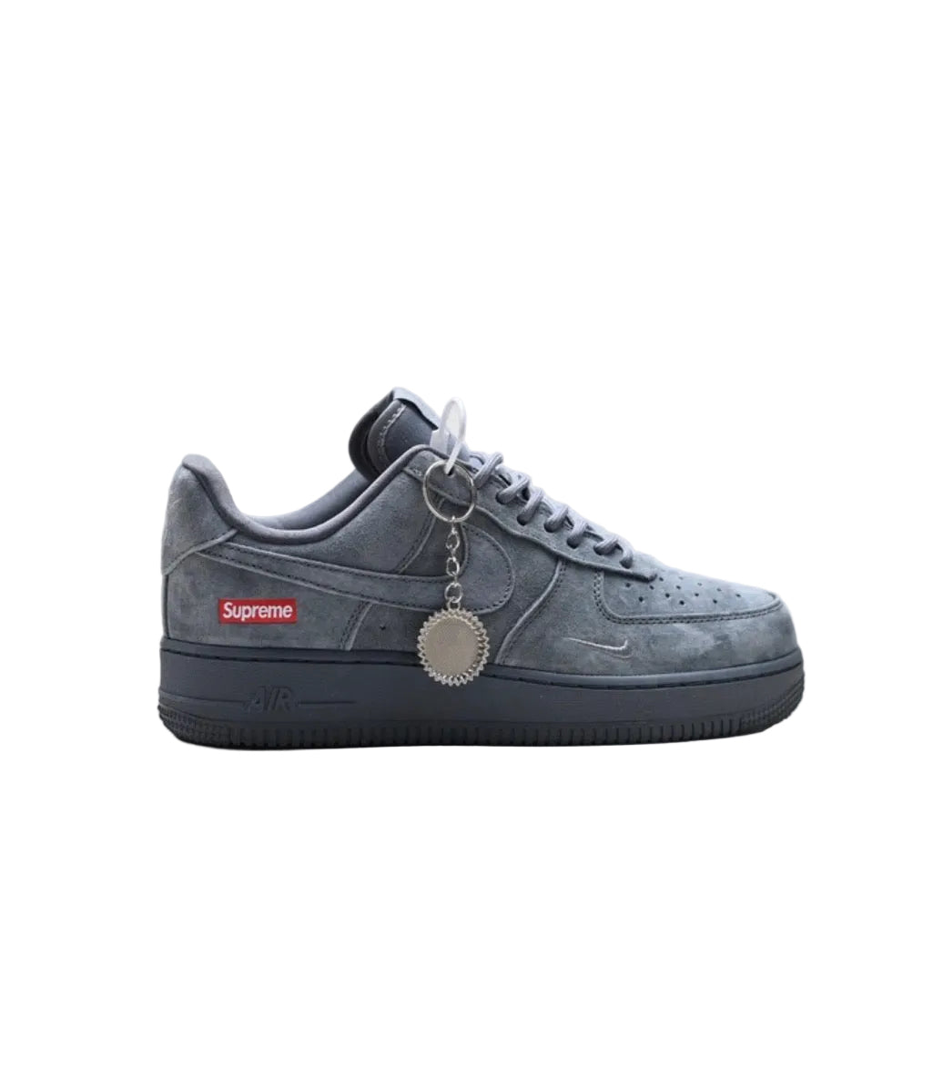 Nike Air Force 1 Suprême