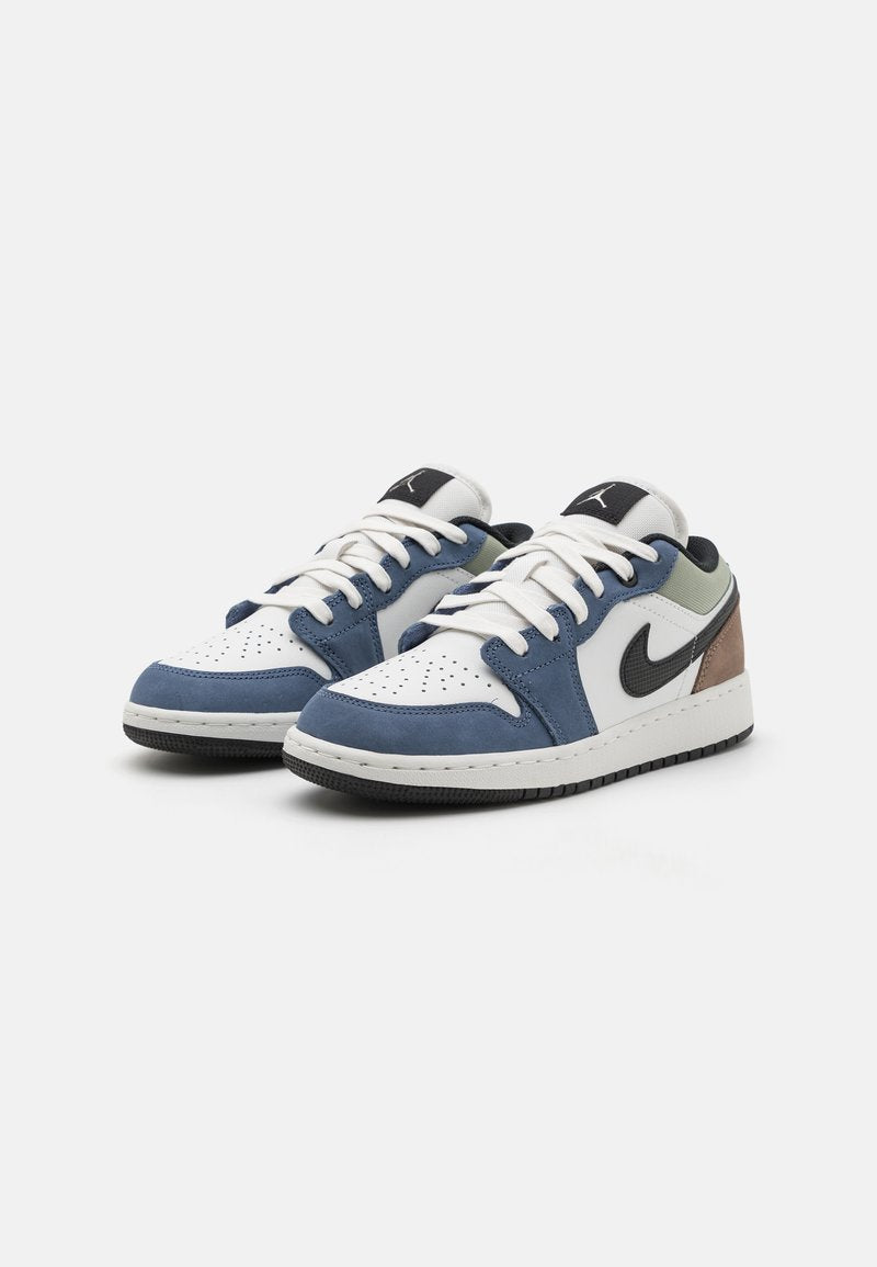 Nike Air Jordan 1 Low Diffused