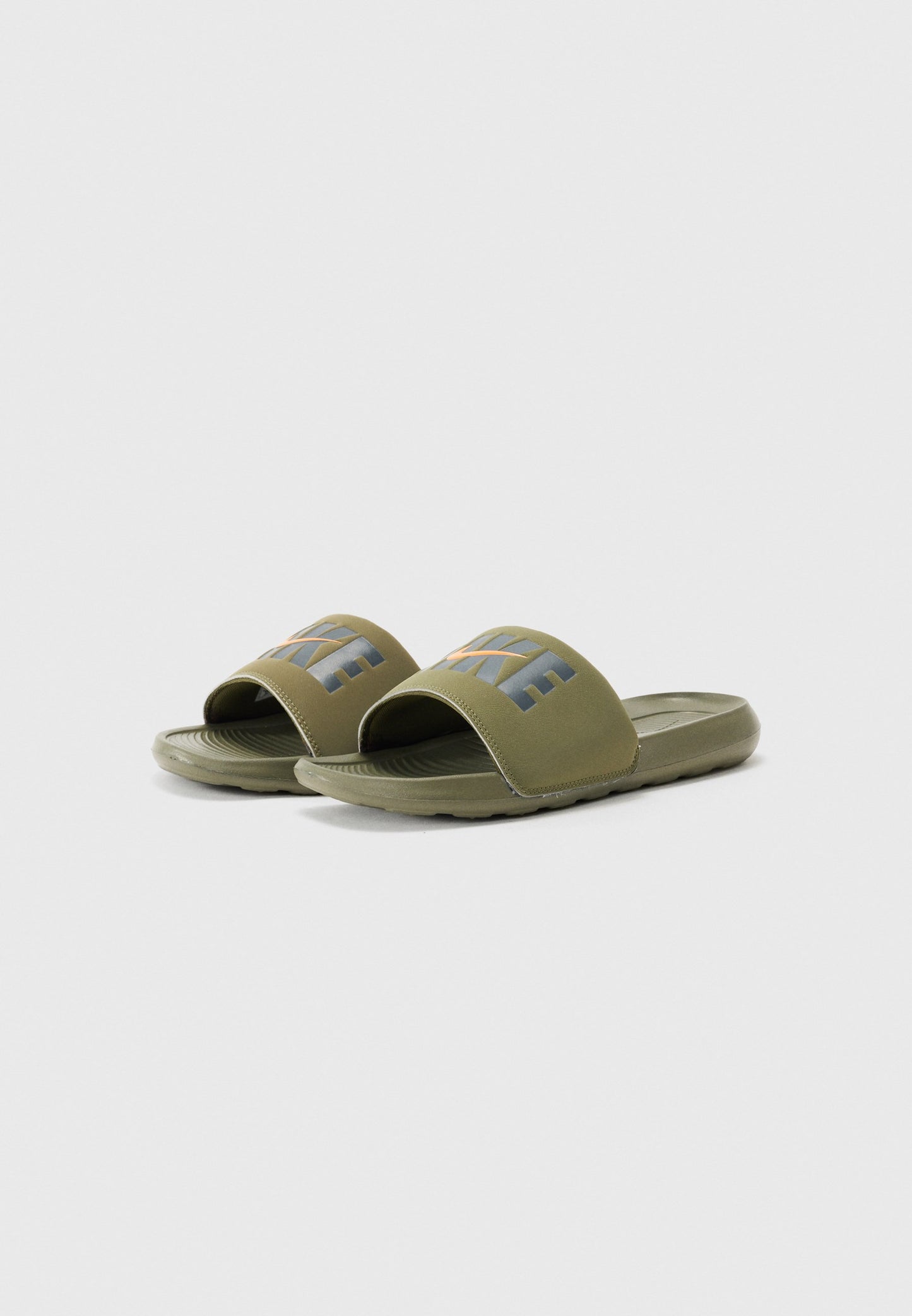 Nike Victoria On Slide