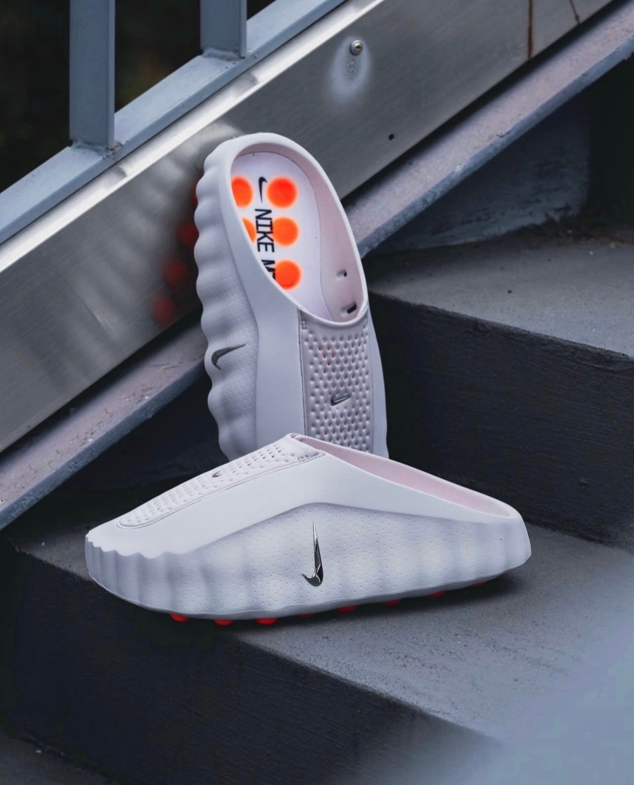 Nike Mind 001