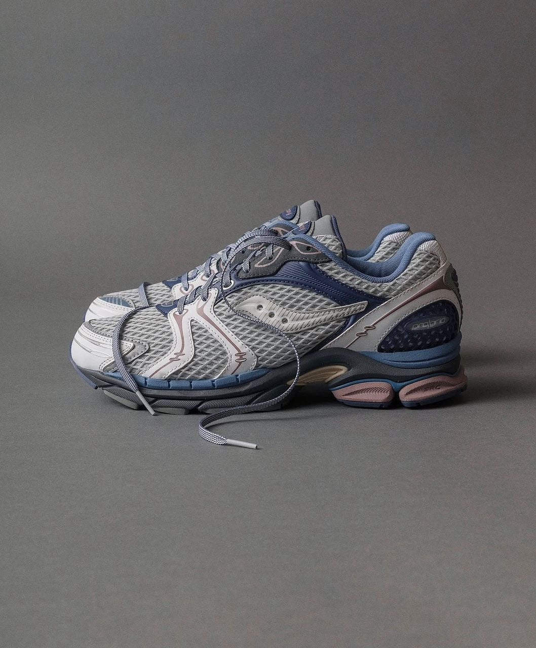 Saucony ProGrid Omni Triumph 5