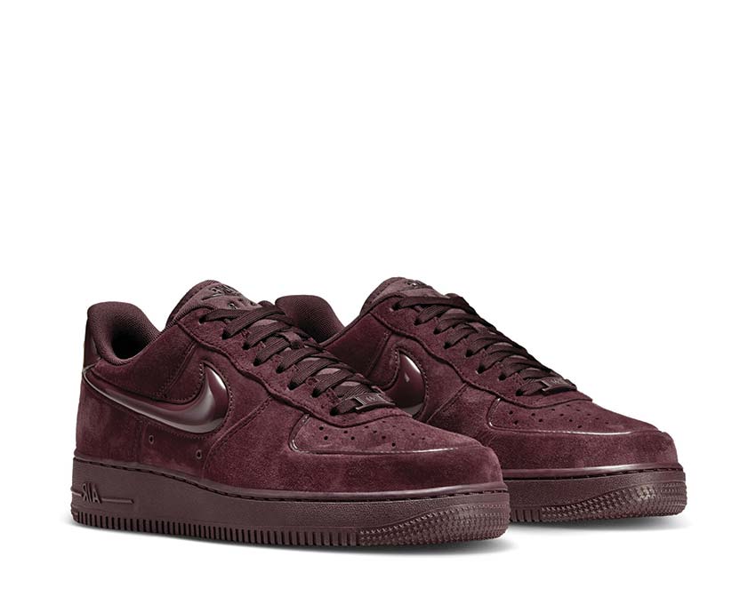 Nike Air Force 1 '07