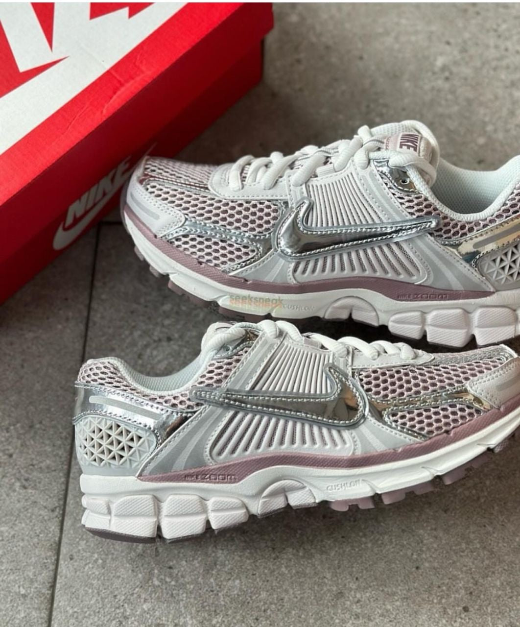Nike Vomero 5