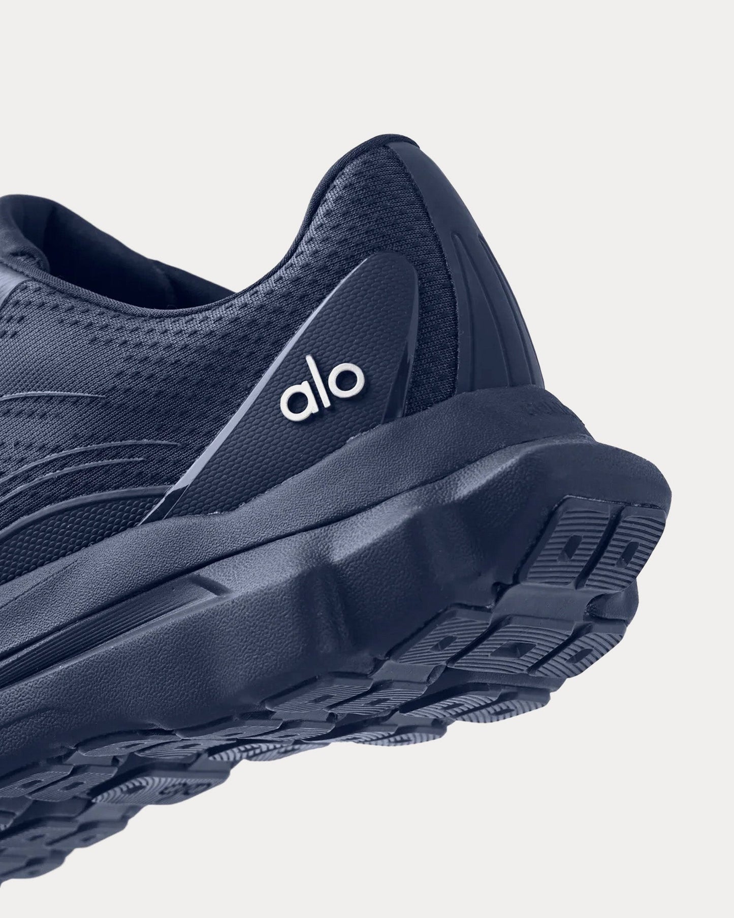 Alo Yoga Runner