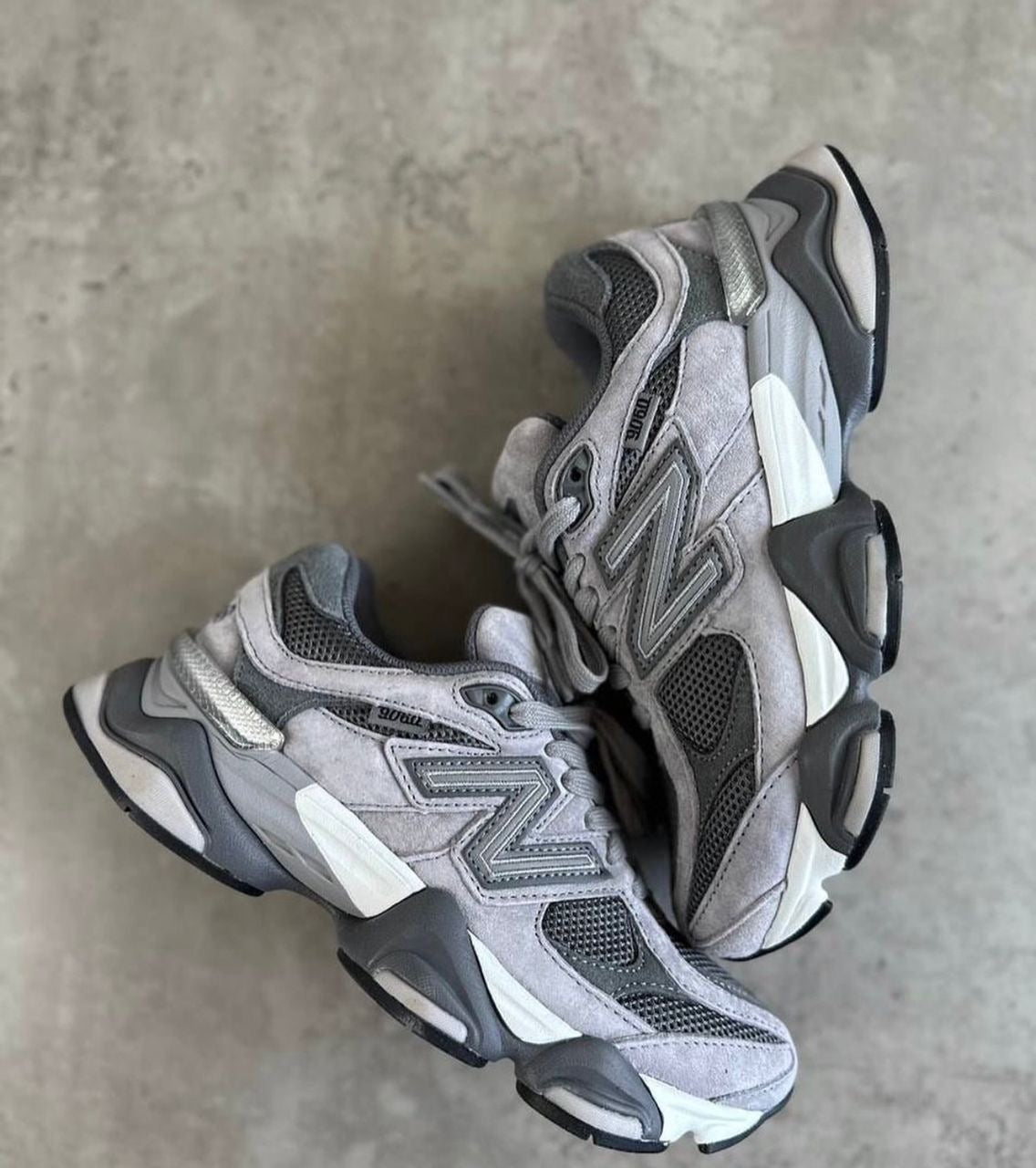 New Balance 9060