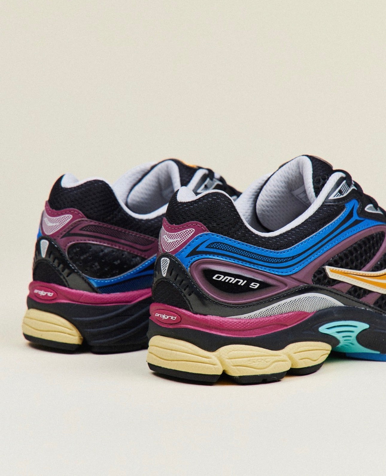 Saucony ProGrid Omni 9