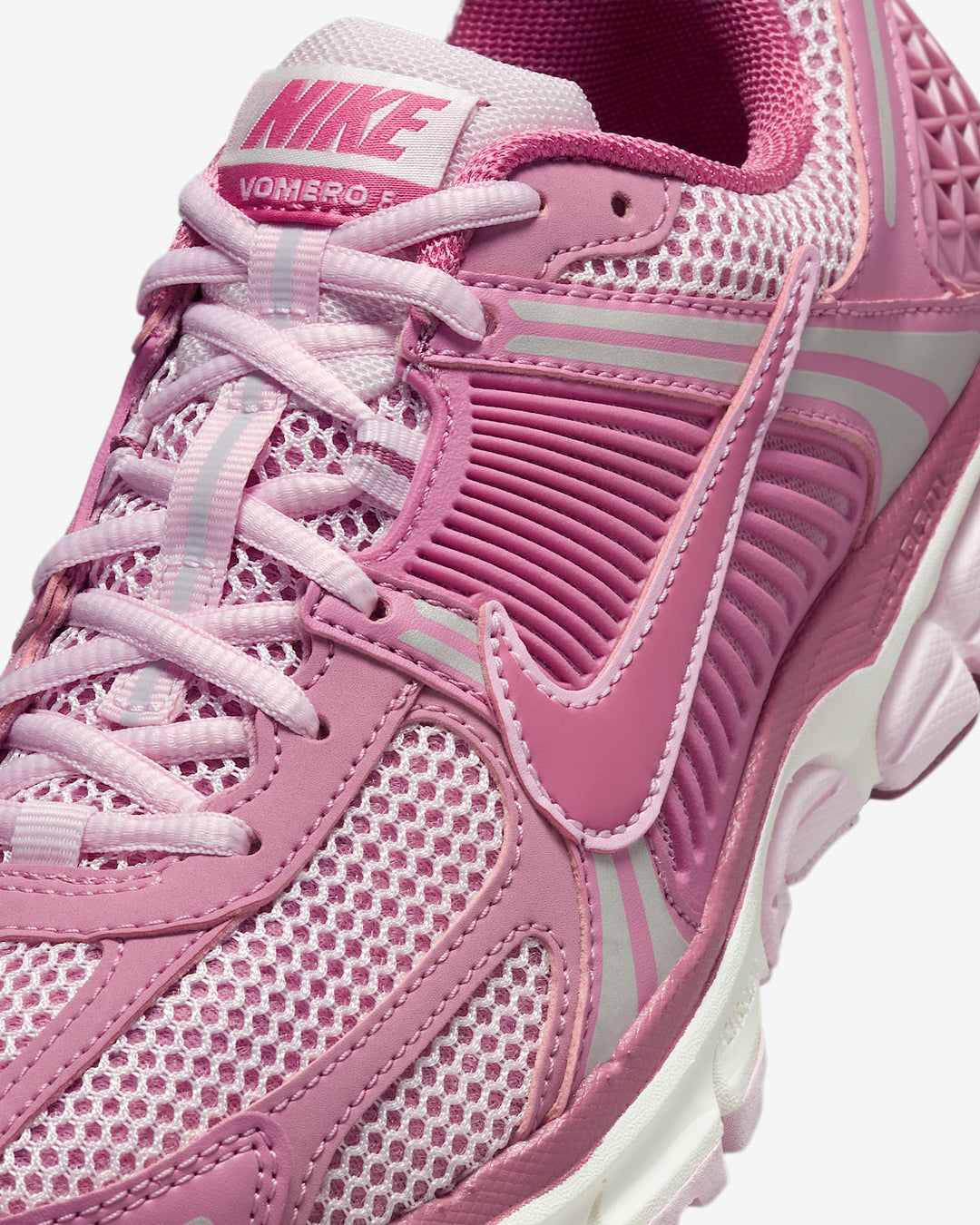 Nike Vomero 5