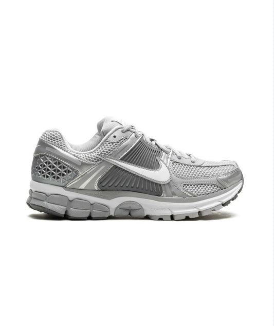 Nike Vomero 5