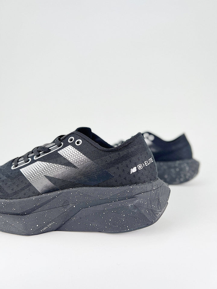 New Balance FuelCell Rebel v4