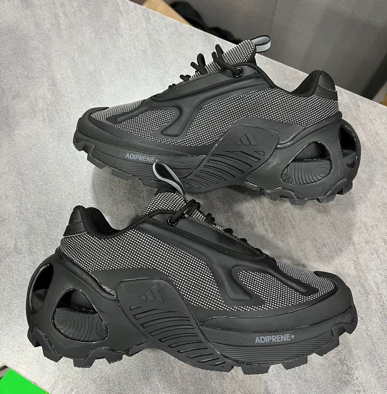 Adidas Wonder Runner