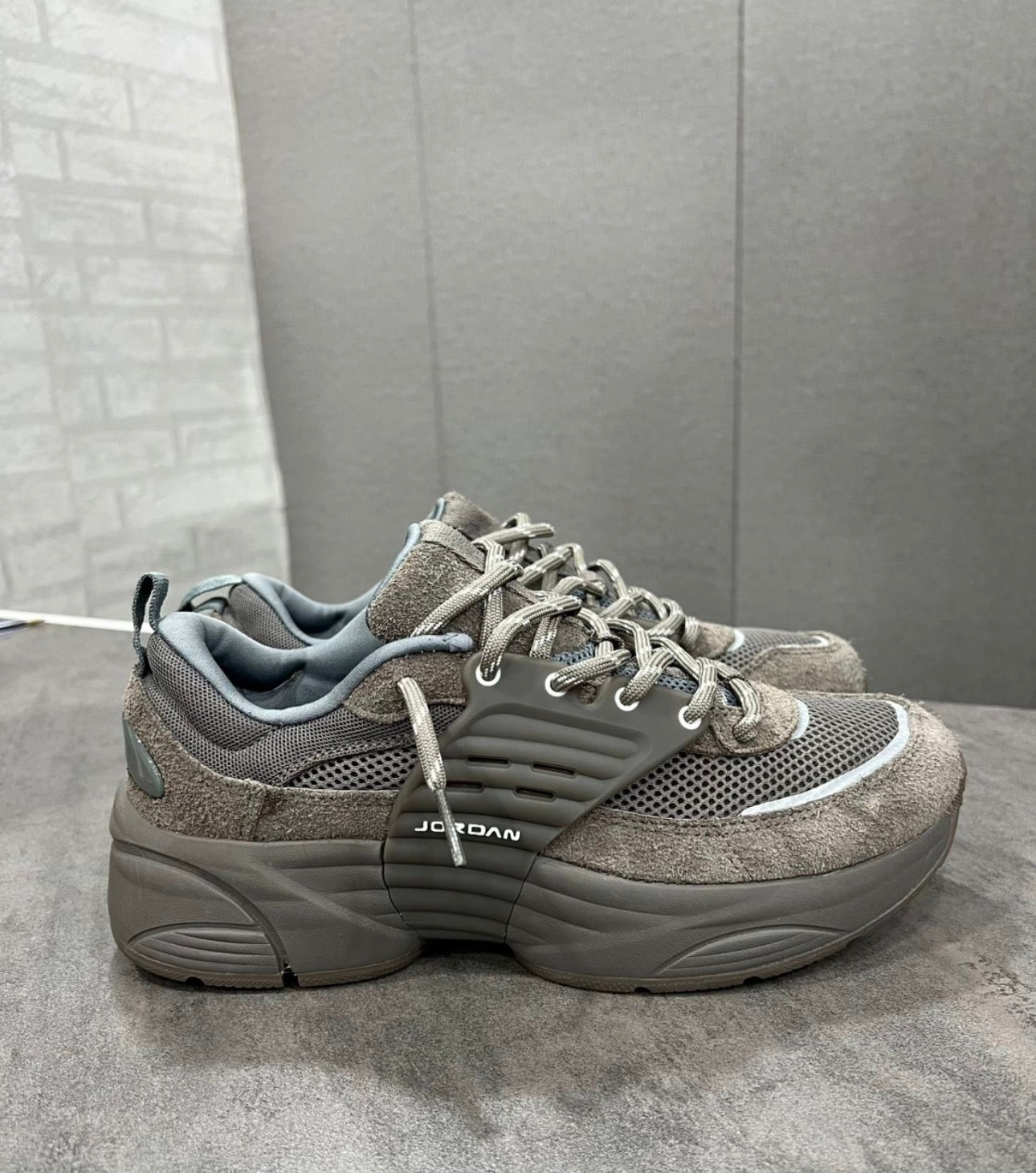 Jordan Trunner O/S