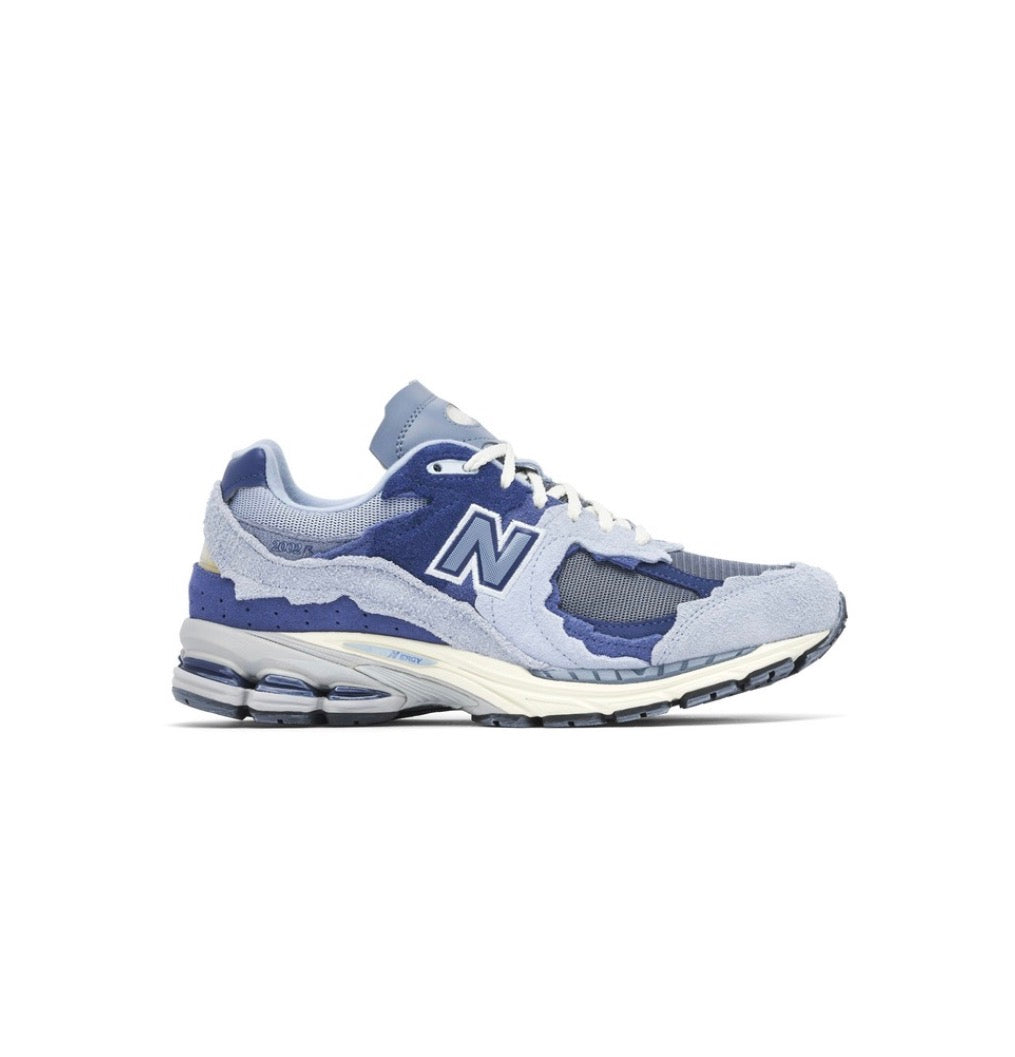 New Balance 2002R