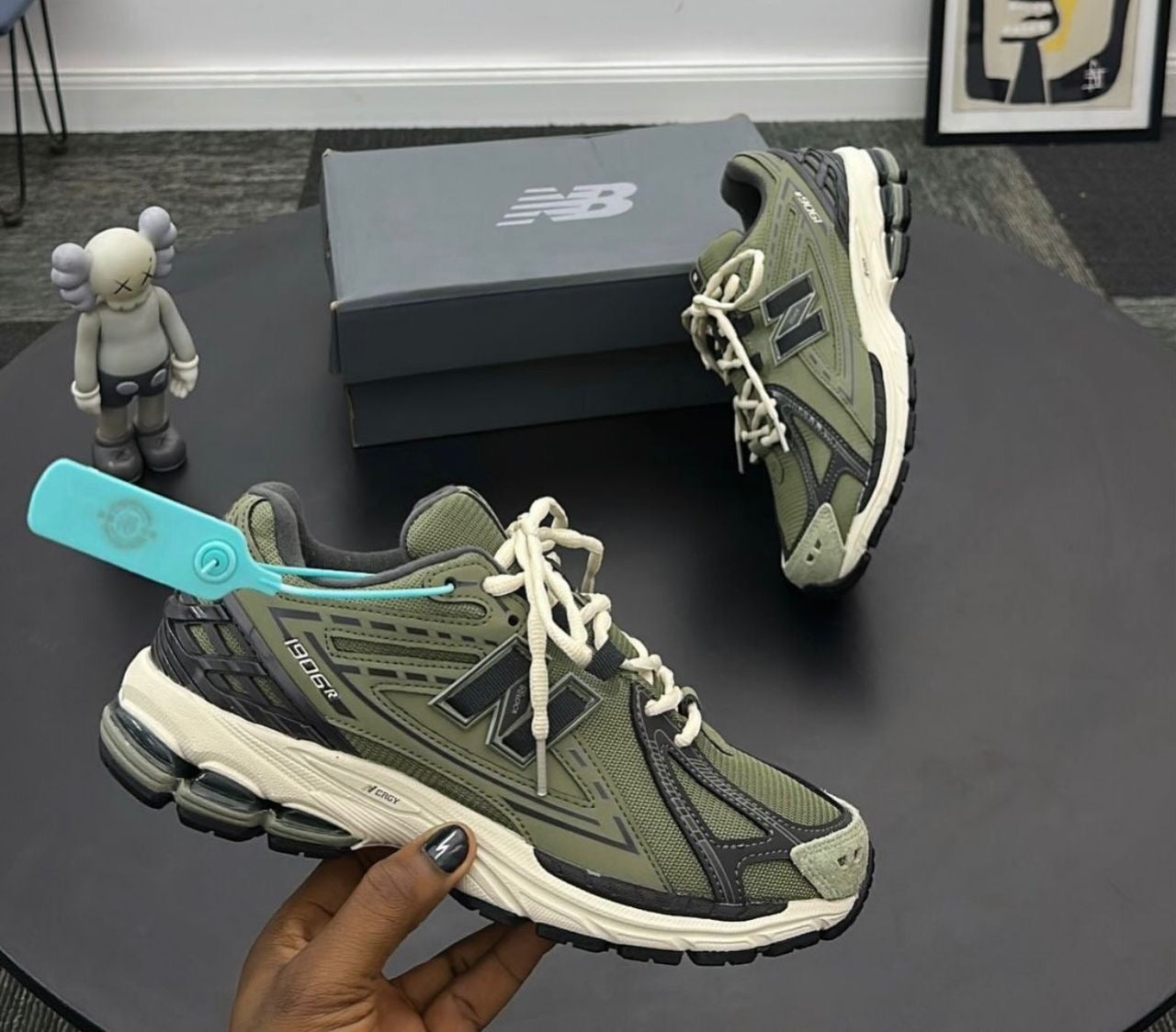 New Balance 1906R