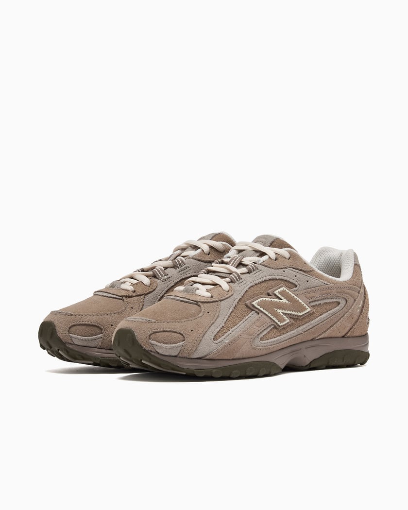 New Balance 204L