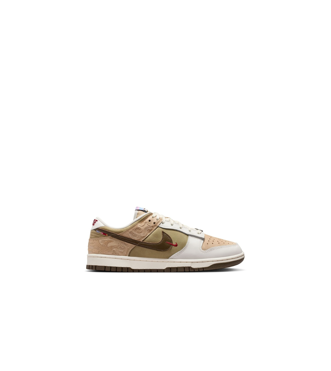 Nike Dunk Low SE " Lunar New Year "