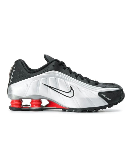 Nike Shox R4