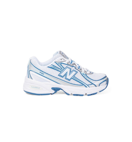 New Balance 740