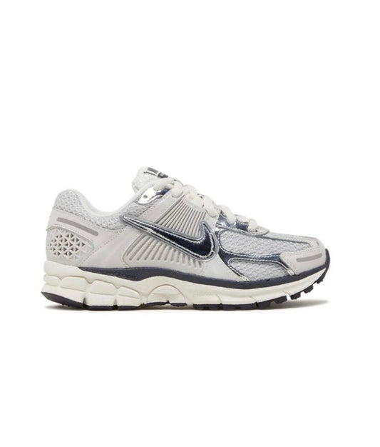 Nike Vomero 5
